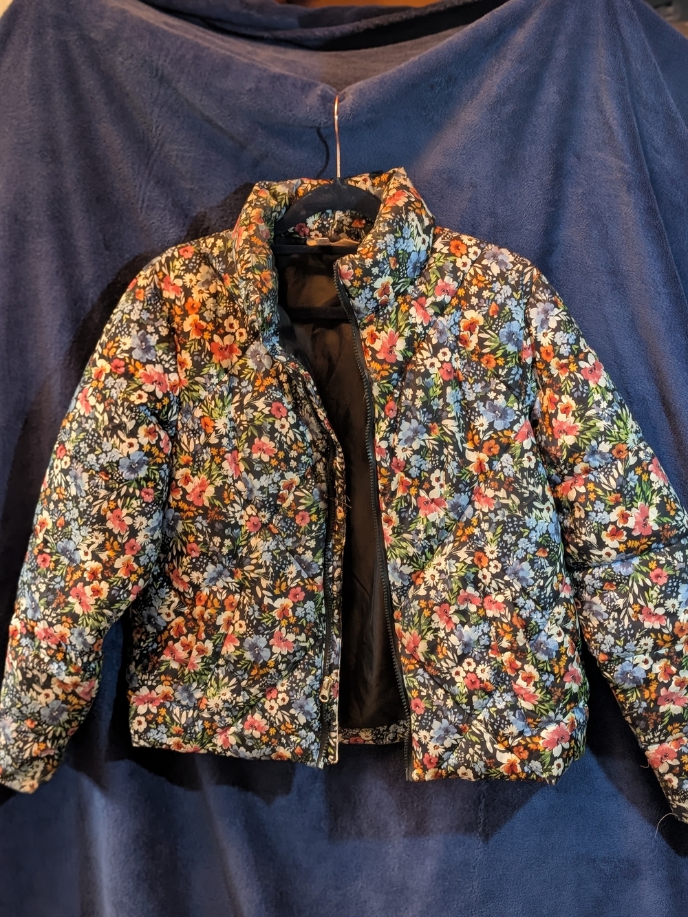 Time and Tru Floral Quilted Puffer Jacket - Black Multi